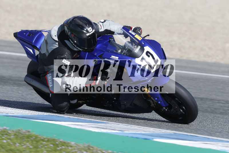 /Archiv-2025/02 28.-31.01.2025 Moto Center Thun Jerez/rot-red/72